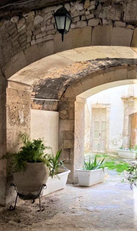 Appartement Stone&Cotto Ortigia House à Syracuse Extérieur photo